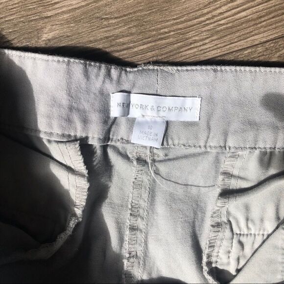 2/$20 NY&C Light Gray Cuffed Bermudas, 10 - Picture 3 of 5